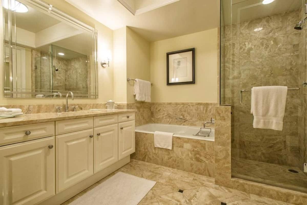Private Condo Hotel At Four Seasons Brickell Miami Exteriör bild